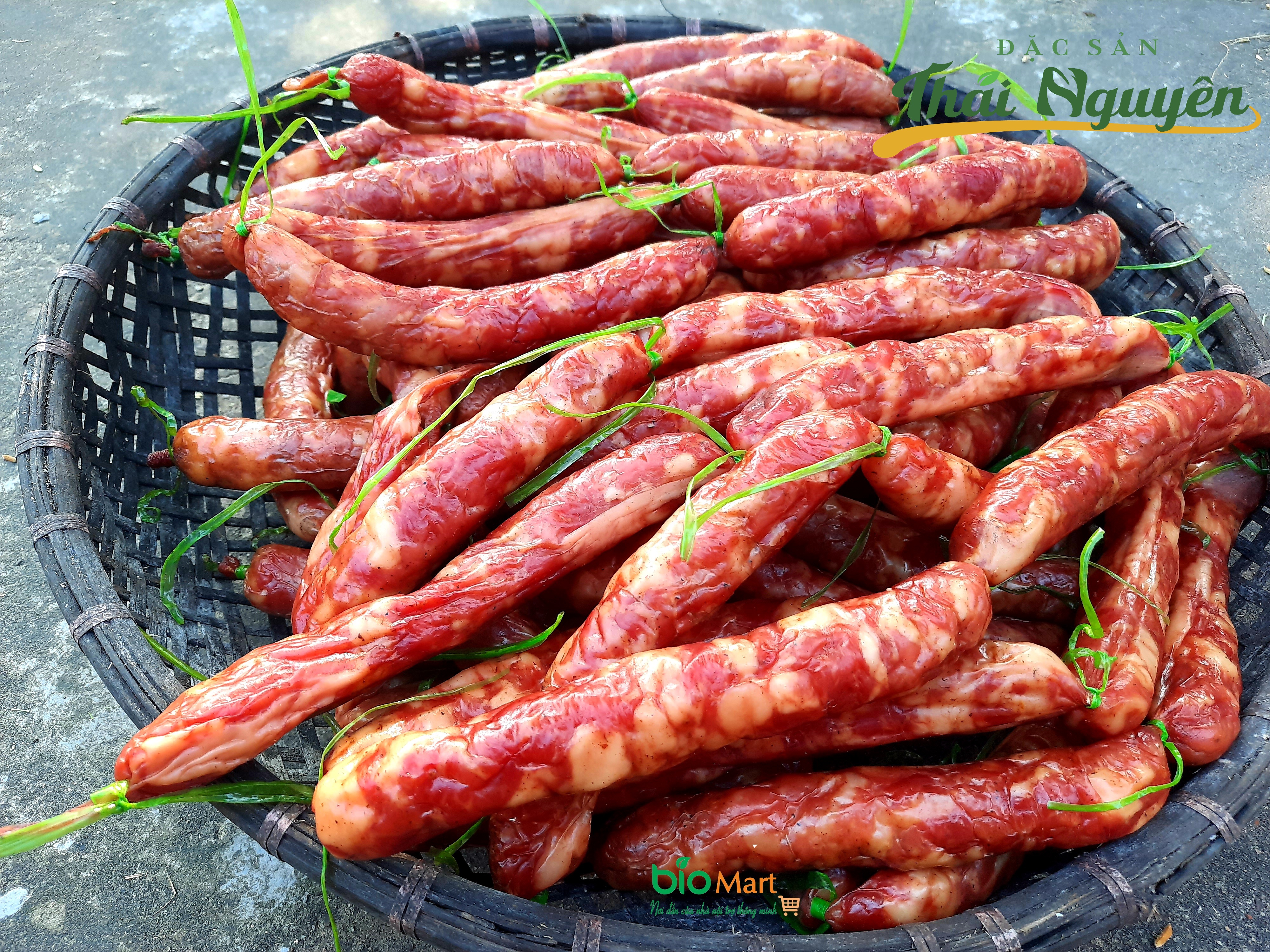 Lạp Xưởng Quế